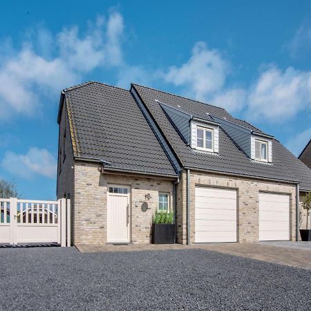 Modern Holiday Home In De Haan With Garden Esterno foto