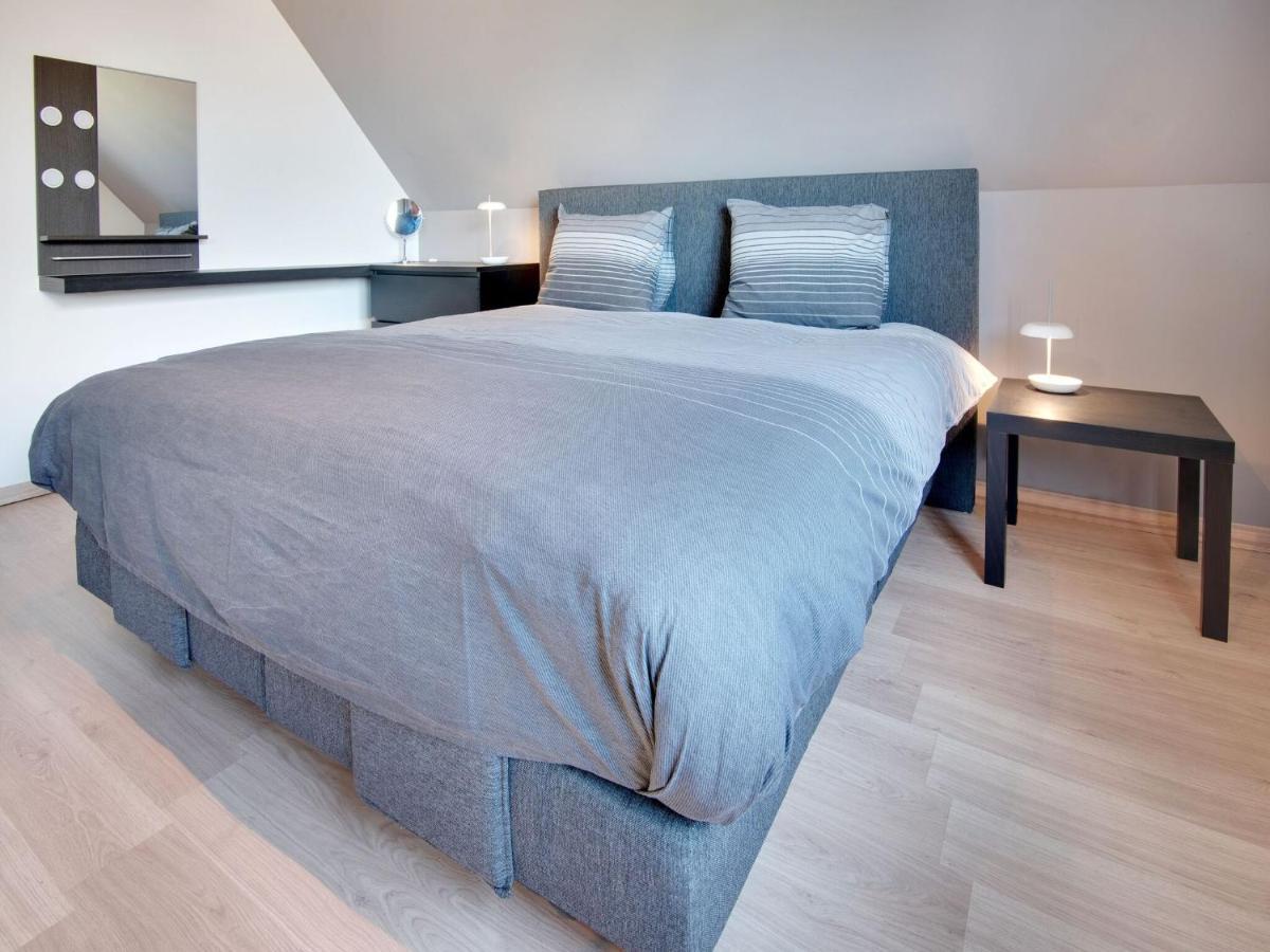 Modern Holiday Home In De Haan With Garden Esterno foto