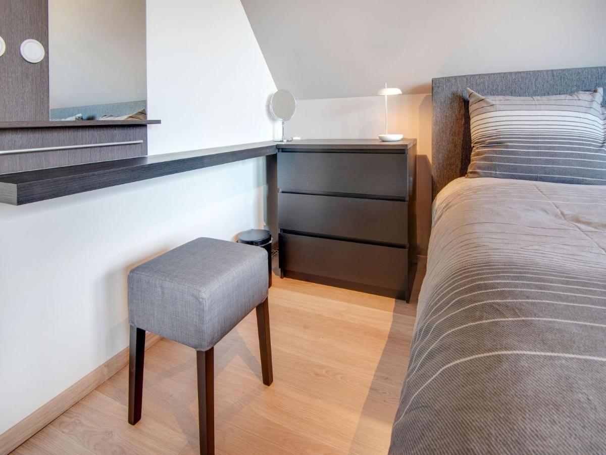 Modern Holiday Home In De Haan With Garden Esterno foto